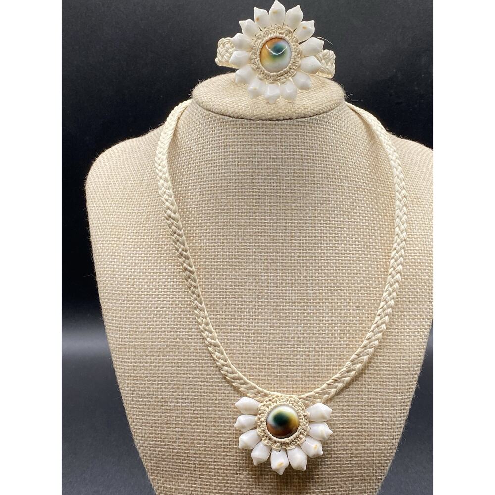 OPERCULUM EYE Shell Shiva Necklace and Bracelet Set